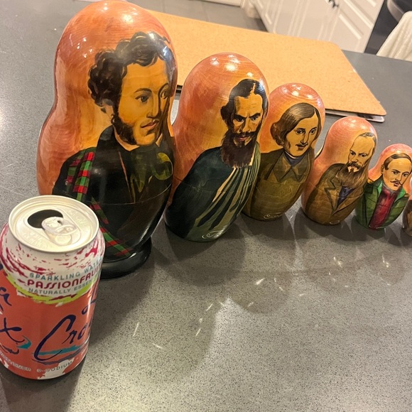 Matryoshka Russian Authors Vintage/Signed Rare 1995 Nesting Doll Set of 10-Rare - Picture 13 of 17